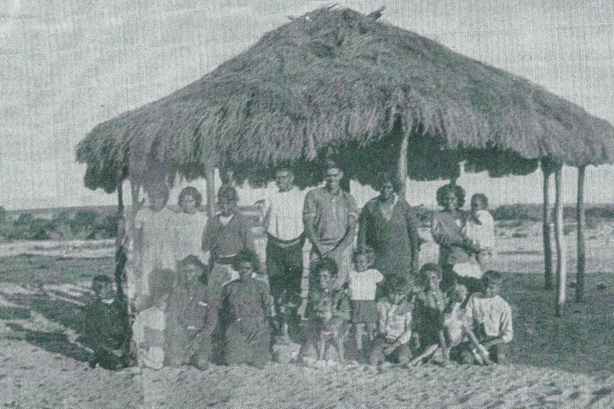 Family Group 1930s. SLWA 060969PD